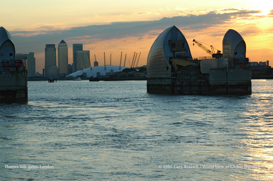 Tide gate on Thames River just downstream of main part of London, guards against very high tides and storms. Inreasingly used. 